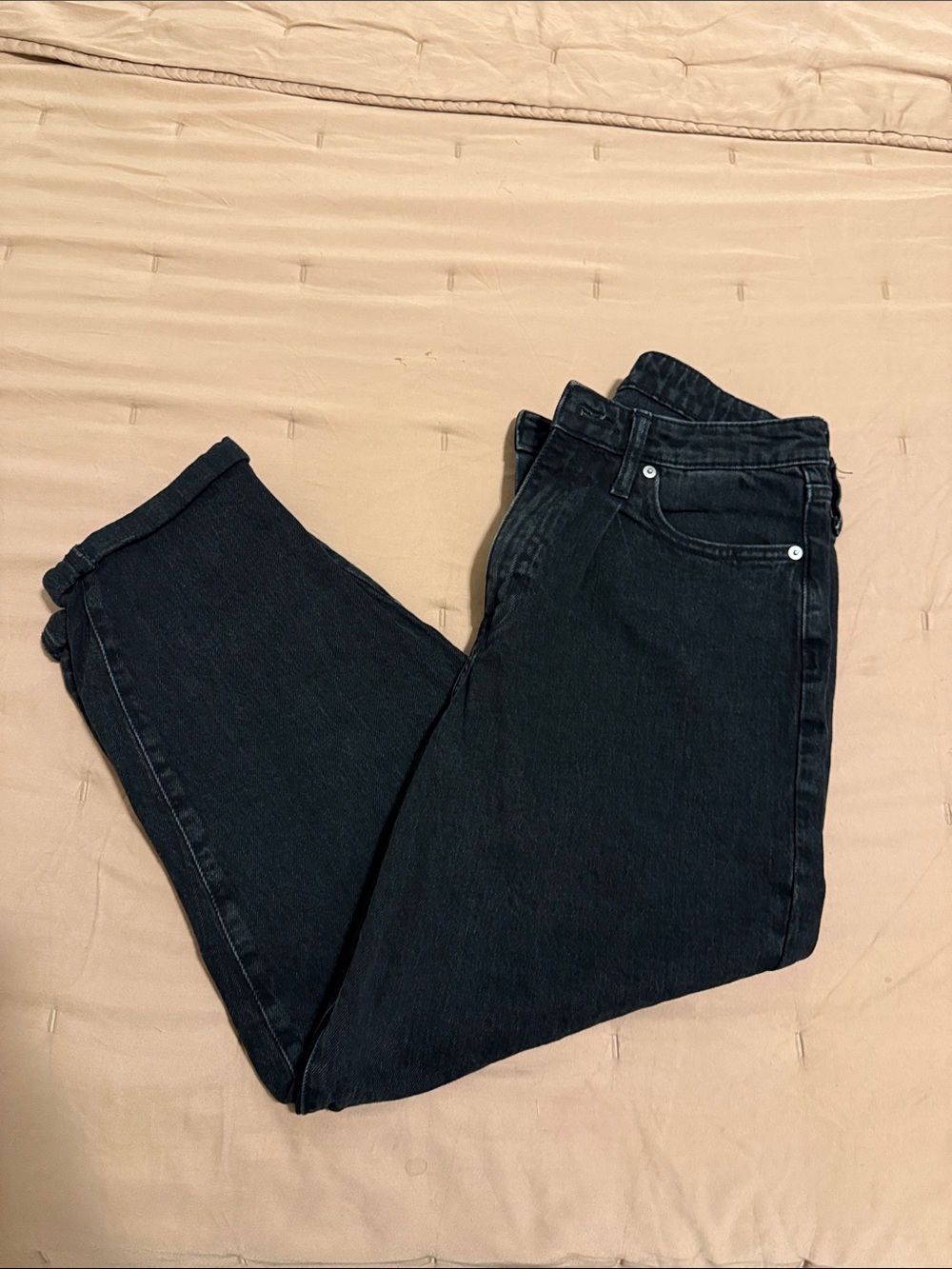 A New Day Women’s High-Rise Barrel Leg Jeans – Washed Black